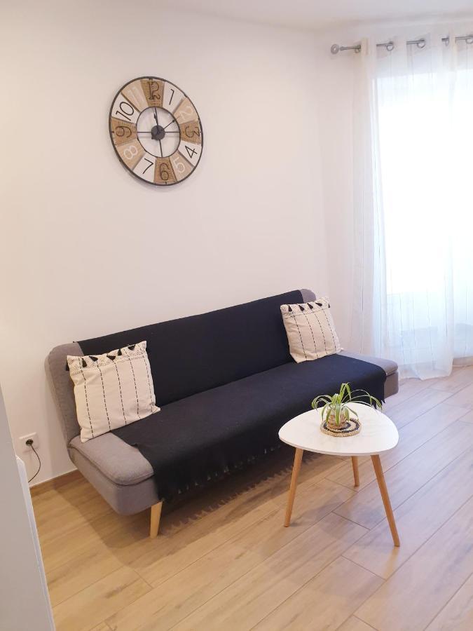 Charmant Studio Avec Coin Nuit - Vieille Ville Climatise Mentona Zewnętrze zdjęcie